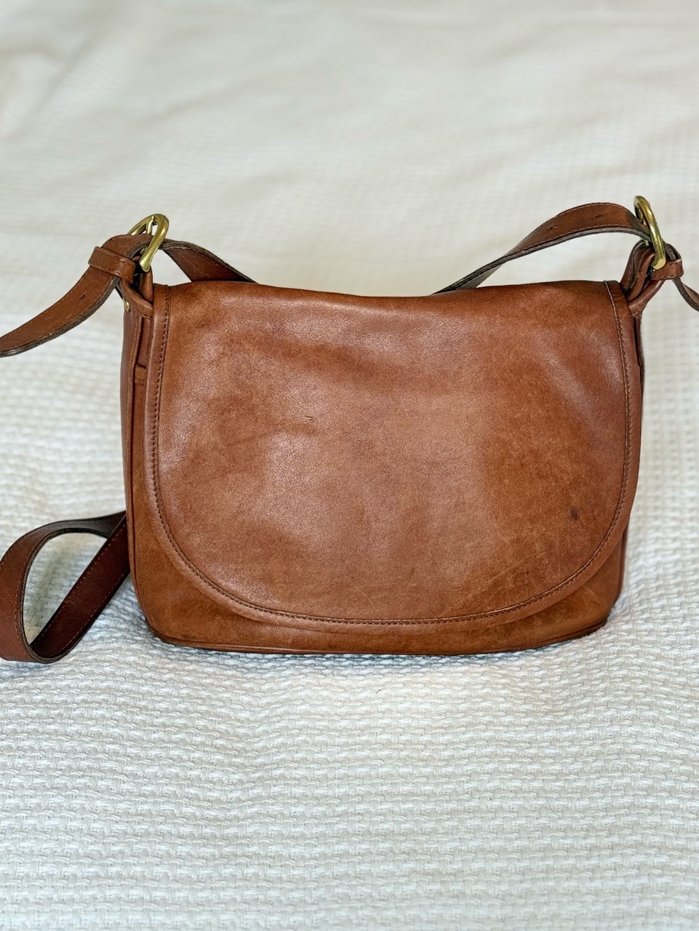 VINTAGE Coach British Tan Fletcher Crossbody Bag
